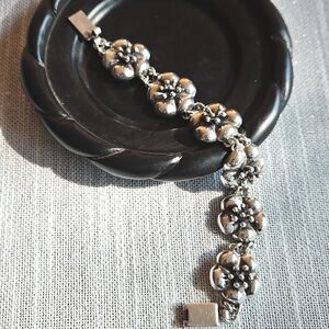Vintage sterling Silver Hibiscus Flower Bracelet